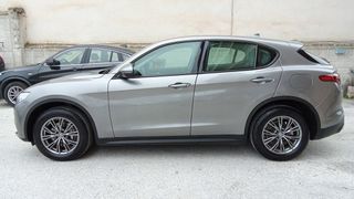 Alfa Romeo Stelvio 2019 Q4 210hp AT diesel Super 4X4-thumb-1
