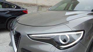 Alfa Romeo Stelvio 2019 Q4 210hp AT diesel Super 4X4-thumb-7