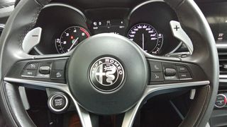 Alfa Romeo Stelvio 2019 Q4 210hp AT diesel Super 4X4-thumb-16