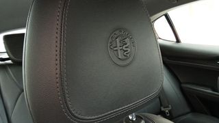 Alfa Romeo Stelvio 2019 Q4 210hp AT diesel Super 4X4-thumb-25