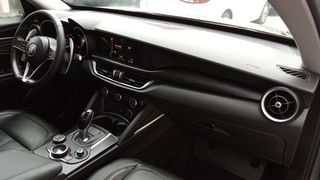 Alfa Romeo Stelvio 2019 Q4 210hp AT diesel Super 4X4-thumb-26