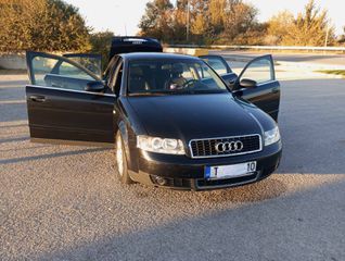 Audi A4 2002 1.6-thumb-1