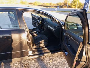 Audi A4 2002 1.6-thumb-11