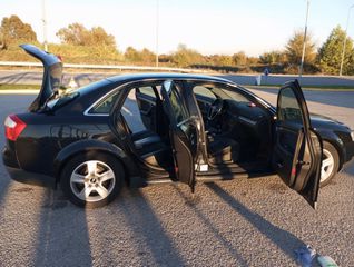 Audi A4 2002 1.6-thumb-13