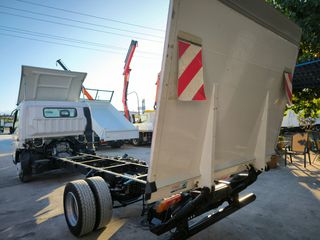 Κόφα Mitsubishi 2016 CANTER FUSO 7C18-thumb-10