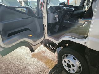 Κόφα Mitsubishi 2016 CANTER FUSO 7C18-thumb-27