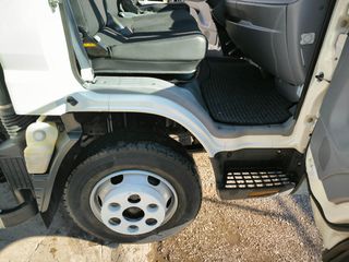 Κόφα Mitsubishi 2016 CANTER FUSO 7C18-thumb-31