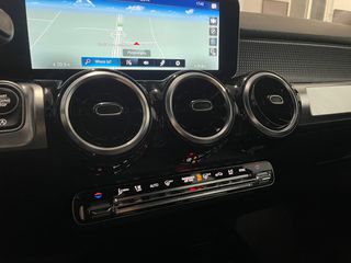 Mercedes-Benz GLB 200 2020 Ελληνικής Αντιπροσωπείας/Progressive+Advantage Package-thumb-48
