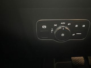Mercedes-Benz GLB 200 2020 Ελληνικής Αντιπροσωπείας/Progressive+Advantage Package-thumb-52