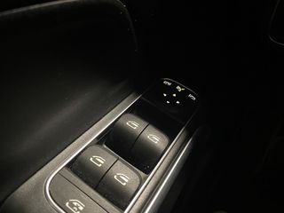 Mercedes-Benz GLB 200 2020 Ελληνικής Αντιπροσωπείας/Progressive+Advantage Package-thumb-53