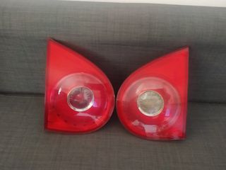 VW GOLF V (ΦΑΝΑΡΙΑ ΠΙΣΩ ΤΖΑΜΟΠΟΡΤΑΣ)