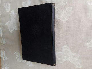 100 ΑΝΕΠΤΥΓΜΕΝΑ ΘΕΜΑΤΑ ΓΝΩΜΙΚΩΝ-ΡΗΤΩΝ-ΠΑΡΟΙΜΙΩΝ Εκδοτικός οίκος Ρώσση 1940-50 Διαστάσεις 20,5x14,0 εκατοστά. Σελίδες 160 Ιδιωτική βιβλιοδεσία- πανόδετο. Σε άριστη κατάσταση.