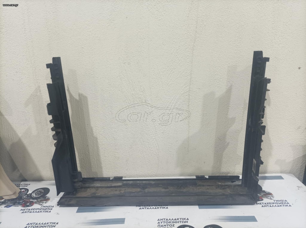 ΒΑΣΗ ΨΥΓΕΙΟΥ BMW E63 / E64 2004-2011   7545866