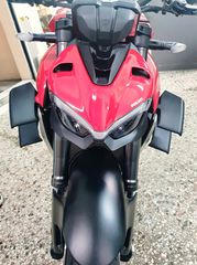 Ducati Streetfighter 2021 V4