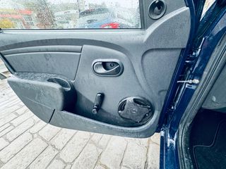 Dacia Sandero 2010 Lpg-thumb-13