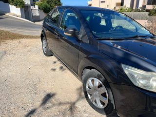 Ford Focus 2009-thumb-1