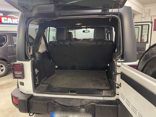 Jeep Wrangler 2018 UNLIMITED-thumb-7