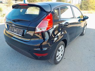 Ford Fiesta 2016-thumb-3