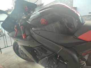 Yamaha YZF-R1 2004 YZF-R1