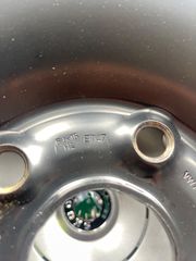 6x15 Skoda Octavia-thumb-2