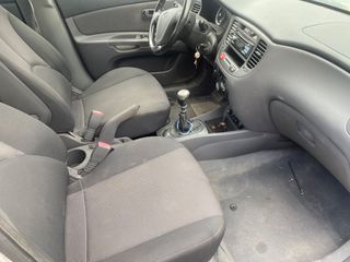 ΚΑΘΡΕΦΤΗΣ R + L ΚΑΙ ΠΟΡΤΑΚΙ ΡΕΖΕΡΒΟΥΑΡ KIA RIO 05-11-thumb-5