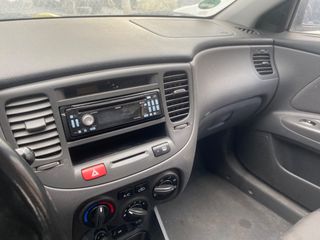ΚΑΘΡΕΦΤΗΣ R + L ΚΑΙ ΠΟΡΤΑΚΙ ΡΕΖΕΡΒΟΥΑΡ KIA RIO 05-11-thumb-6