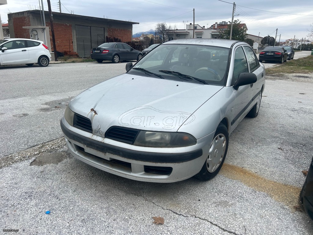 Mitsubishi Carisma 2004