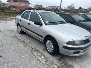 Mitsubishi Carisma 2004-thumb-1