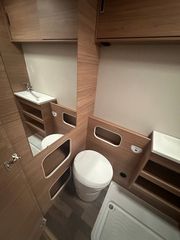 Weinsberg 2024 CaraHome 650 DG "Διαθεσιμο προς ενοικίαση"-thumb-19
