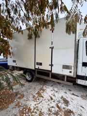 Ψυγείο Iveco 2003 60 c 15-thumb-2
