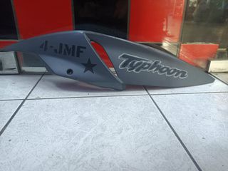 ΠΛΕΥΡΟ ΠΙΣΩ PIAGGIO TYPHOON  NEW