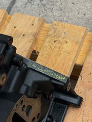 Μπλόκ 2.0TFSI CDL (με γρατζουνιά)-thumb-7