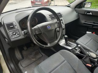 Volvo S40 2004-thumb-11