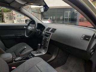 Volvo S40 2004-thumb-13