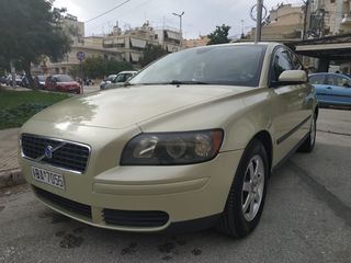 Volvo S40 2004-thumb-9