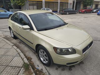 Volvo S40 2004-thumb-10