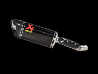Akrapovic αγωνιστικό τελικό εξάτμισης Slip-On για Honda CB300R 2018-