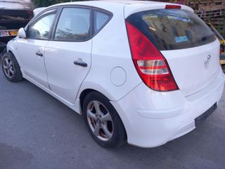 Hyundai i30 2011-2012 Τροπέτο πίσω