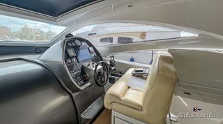 Pershing 2005 50-thumb-13