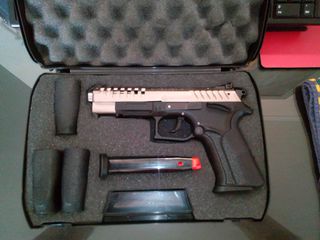 Πιστόλι 9mm ασημί/με σκοπευτική άδεια