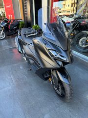 Yamaha T-MAX 560 2024