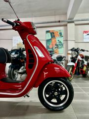 Piaggio GTS 300 2019 GTS 300-thumb-1
