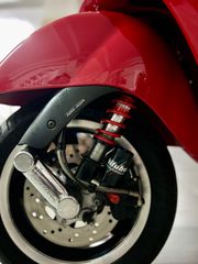 Piaggio GTS 300 2019 GTS 300-thumb-8