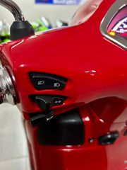 Piaggio GTS 300 2019 GTS 300-thumb-21