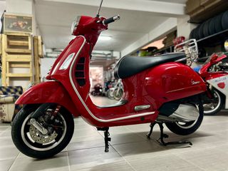 Piaggio GTS 300 2019 GTS 300-thumb-23