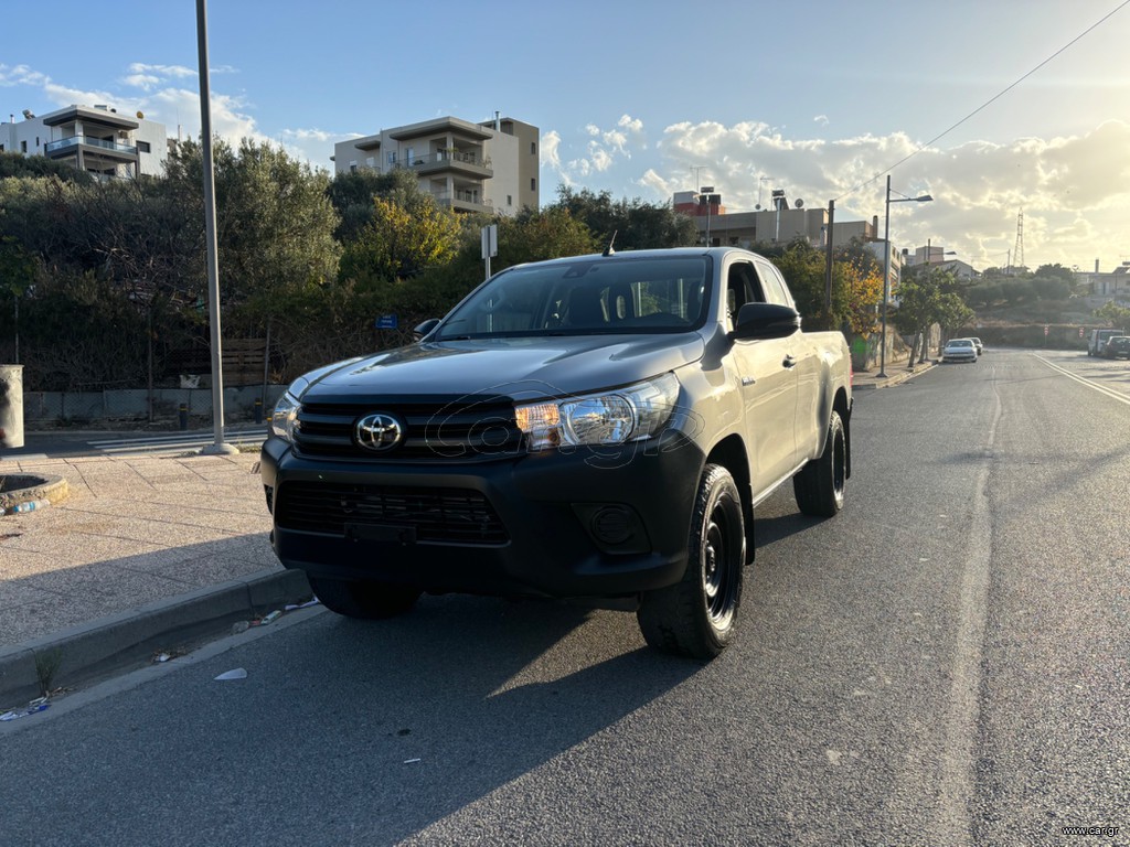 Toyota Hilux '19 2.4D 150hp 1,5 καμπίνα