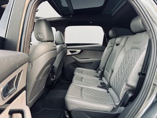 Audi SQ7 2017 *Ελληνικό*7αθέσιο*Τετραδιεύθυνση*Αερανάρτηση*Πανόραμα*-thumb-22