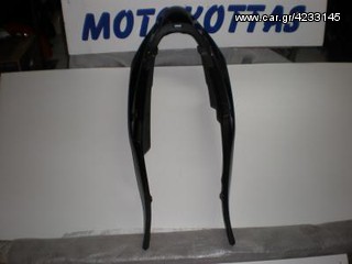 Honda VFR 800 - ουρά