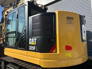 Εκσκαφέας Με Ερπύστριες CAT 2016 325F-thumb-6