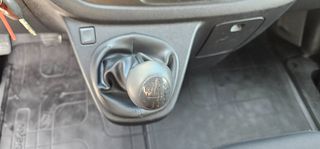 Κλούβα Nissan 2017 NV 300 MAXI  2 ΧΡΟΝΙΑ ΕΓΓΥΗΣΗ-thumb-16